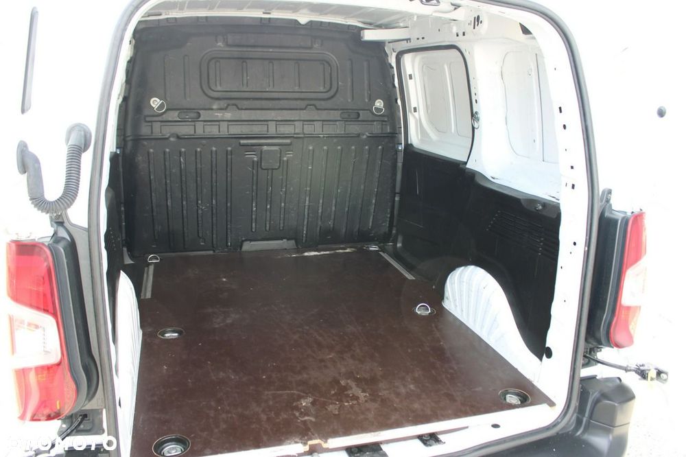 Opel Combo - 13