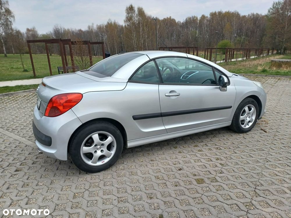 Peugeot 207 CC 120 VTi Active - 18