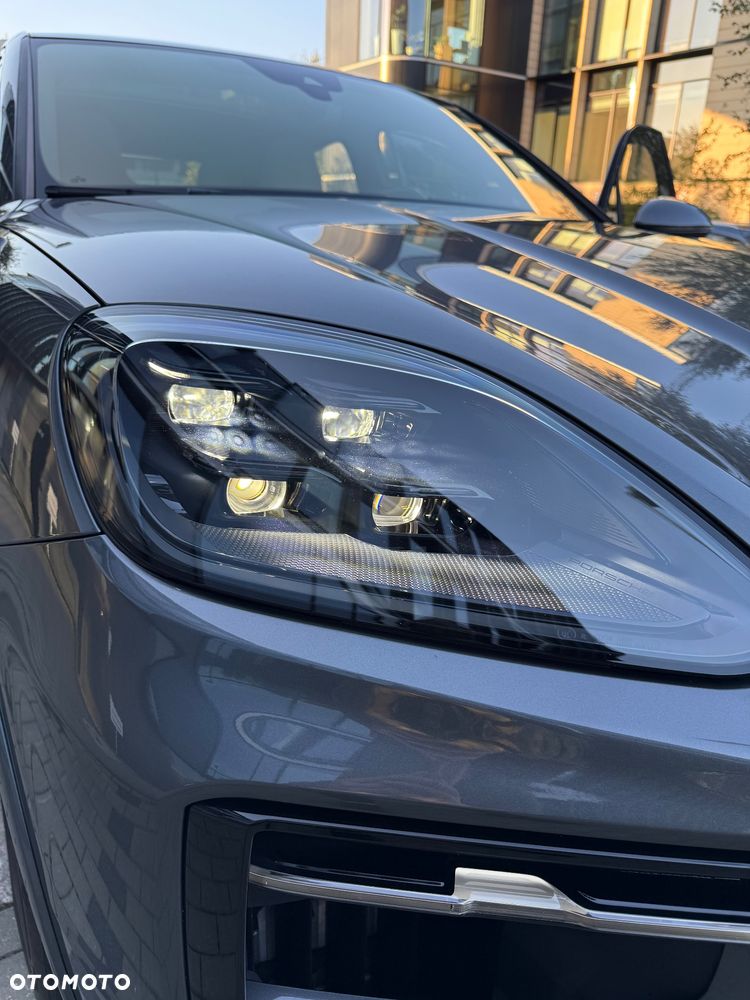 Porsche Cayenne E-Hybrid PHEV Black Edition - 20
