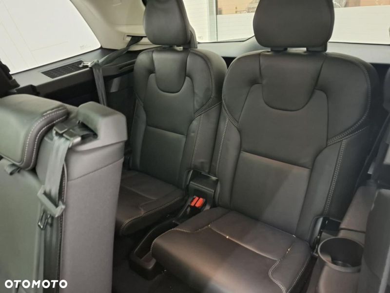 Volvo XC 90 T8 AWD Plug-In Hybrid Plus Black Edition 7os - 10