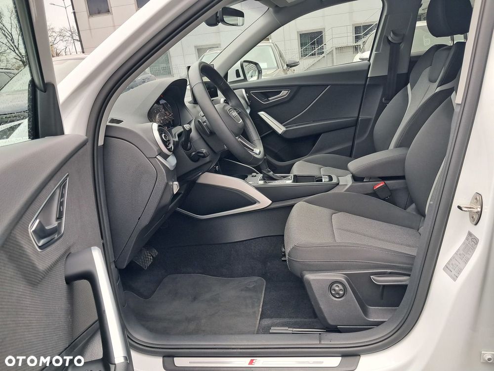 Audi Q2 35 TFSI Advanced S tronic - 13