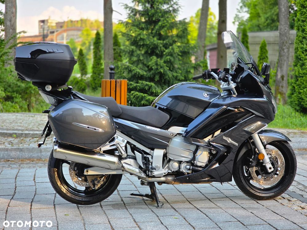 Yamaha FJR - 10