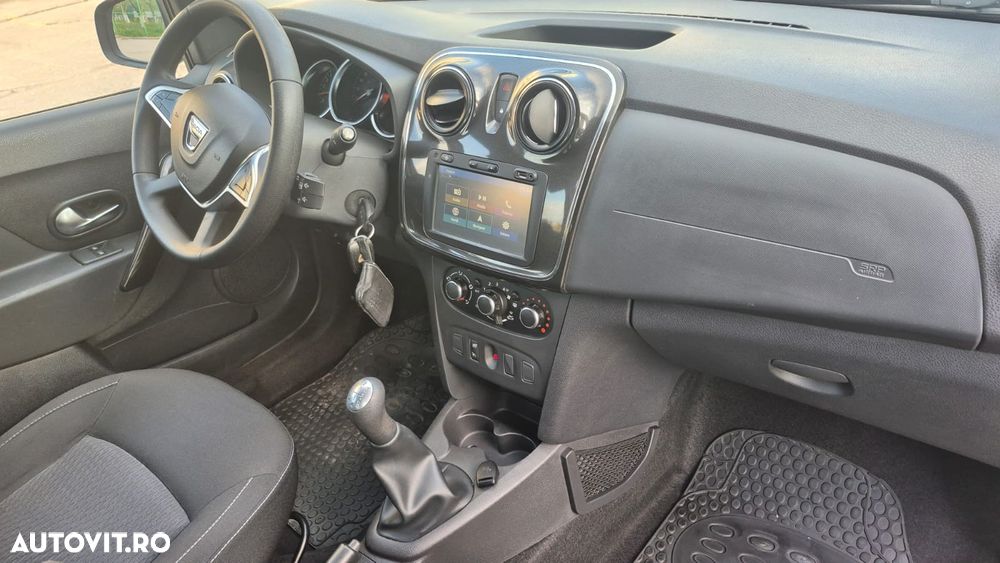 Dacia Logan Van - 12