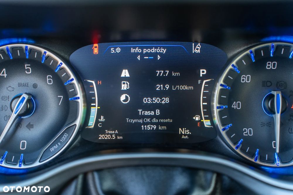 Chrysler Pacifica - 25