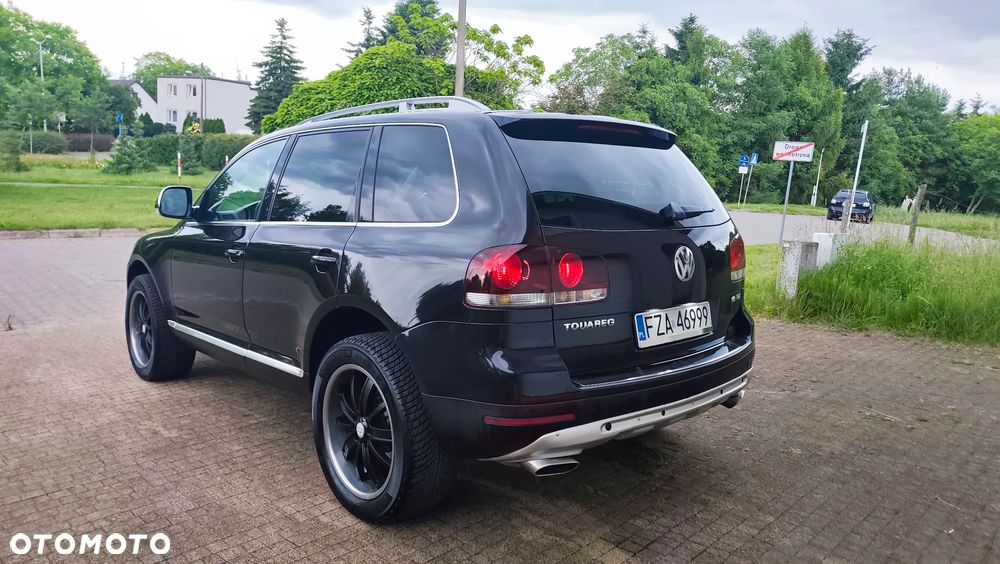 Volkswagen Touareg 3.0 V6 TDI DPF Automatik Individual - 17