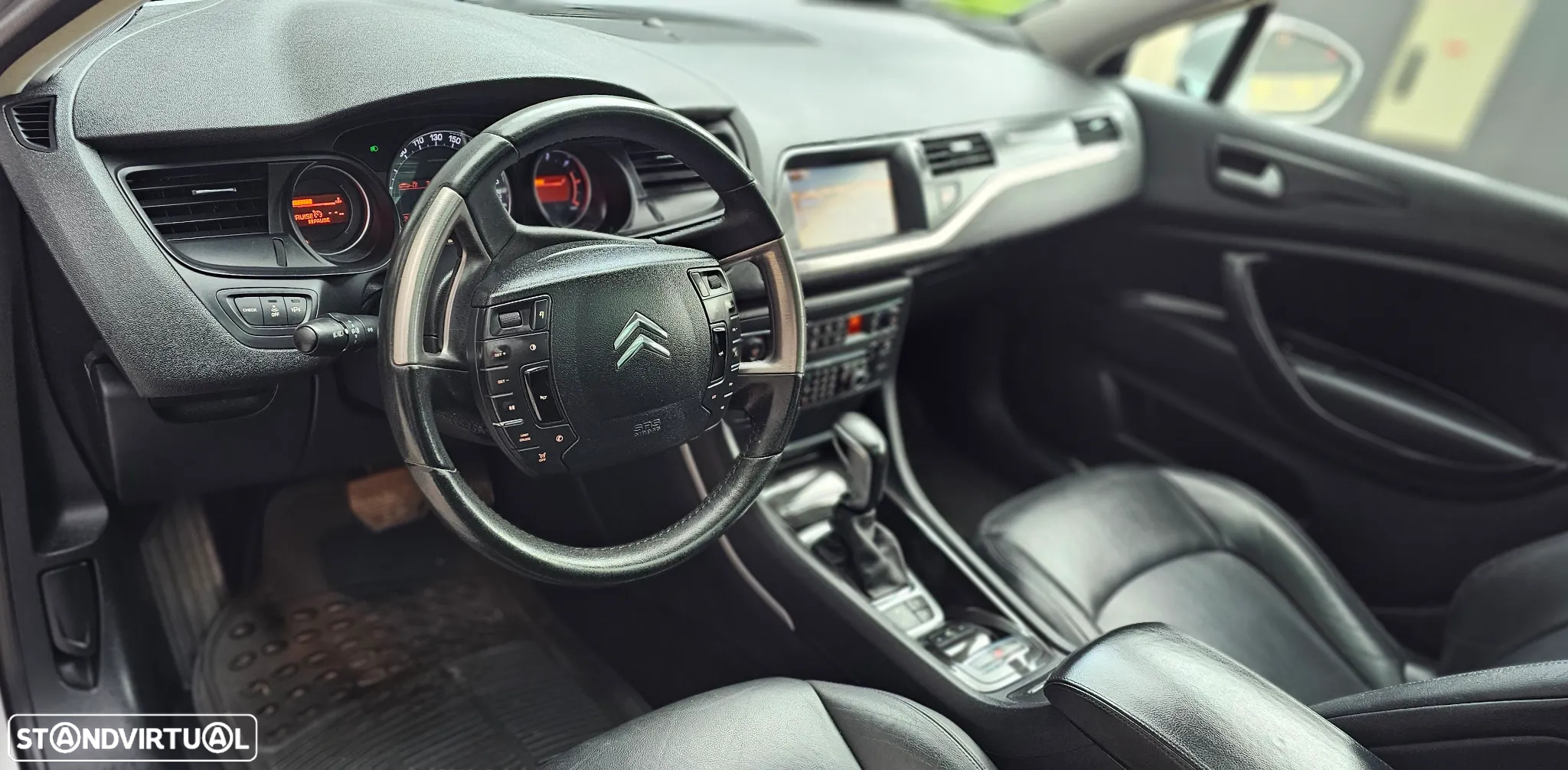 Citroën C5 Tourer 2.7 HDi V6 Exclusive Aut. - 10