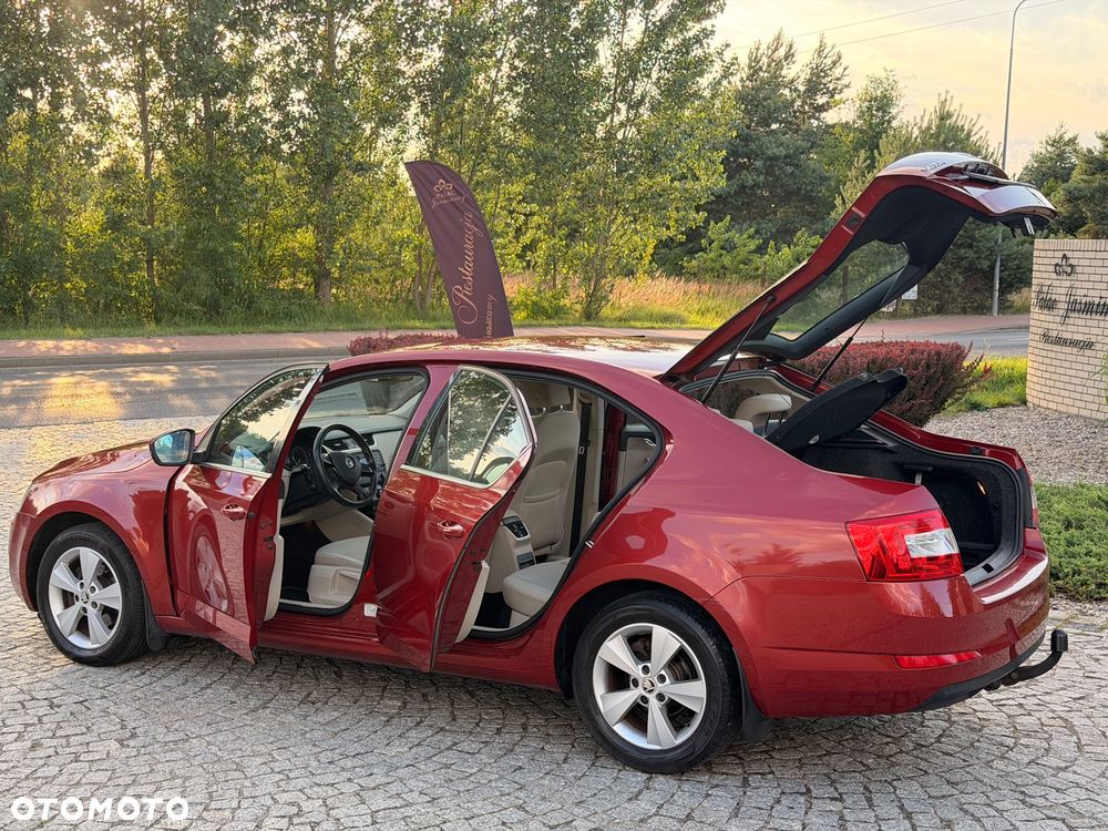 Skoda Octavia 1.4 TSI Elegance DSG - 20