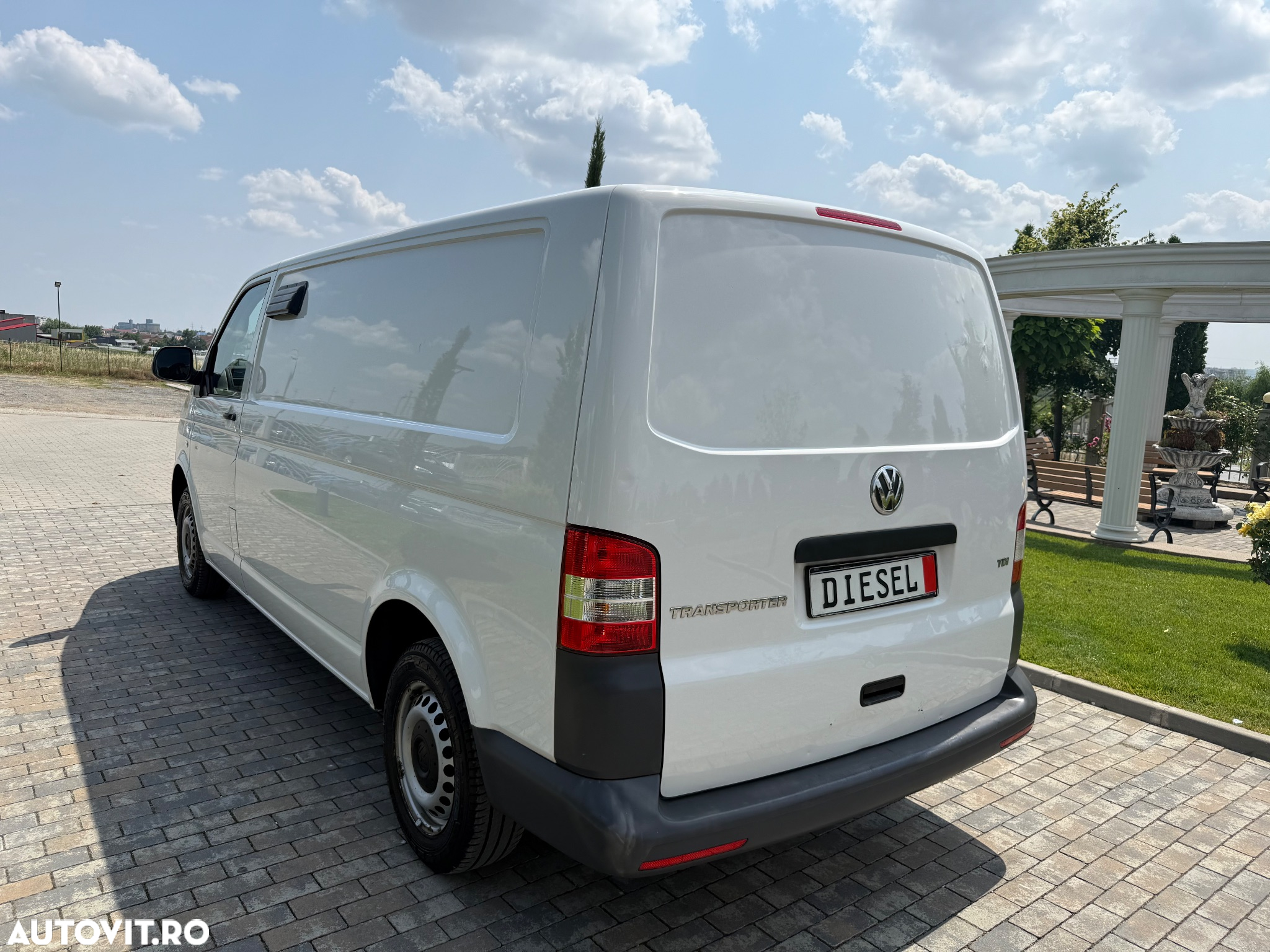 Volkswagen Transporter - 7