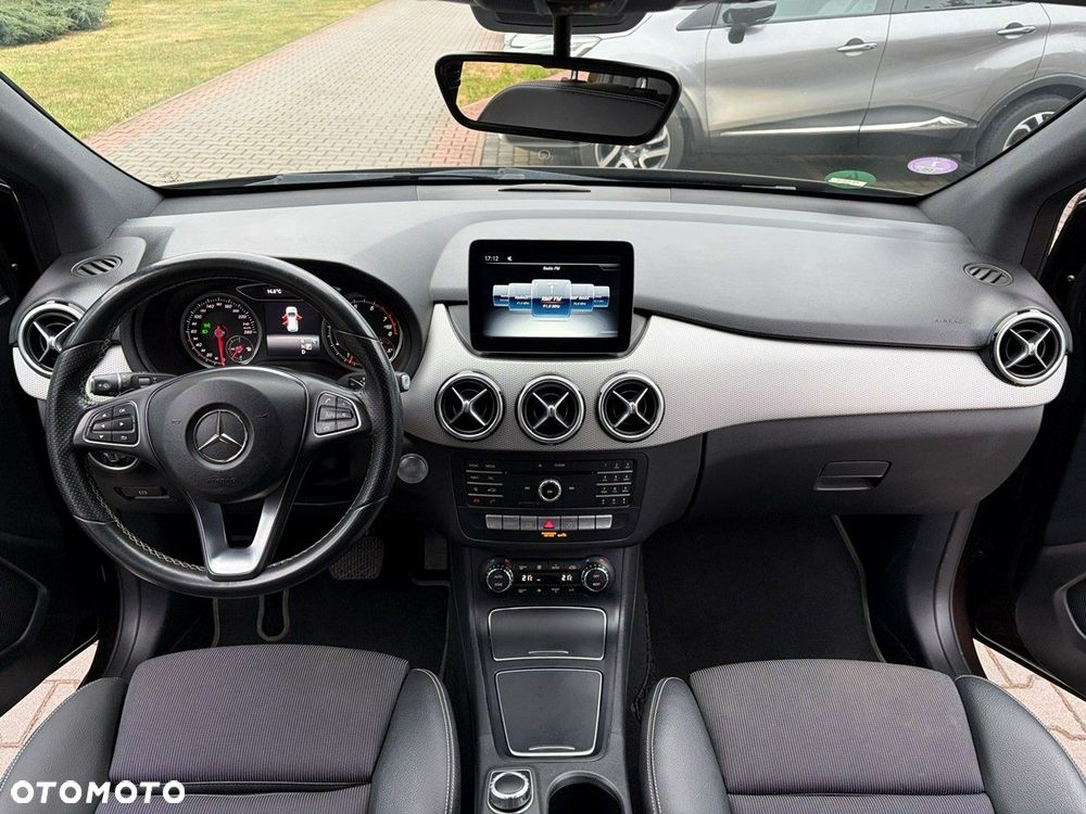 Mercedes-Benz Klasa B 250 - 10