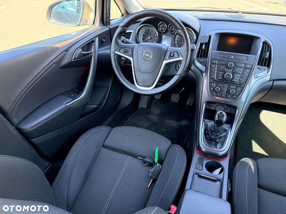 Opel Astra 1.6 SIDI Turbo ecoFLEX Start/Stop Innovation - 24