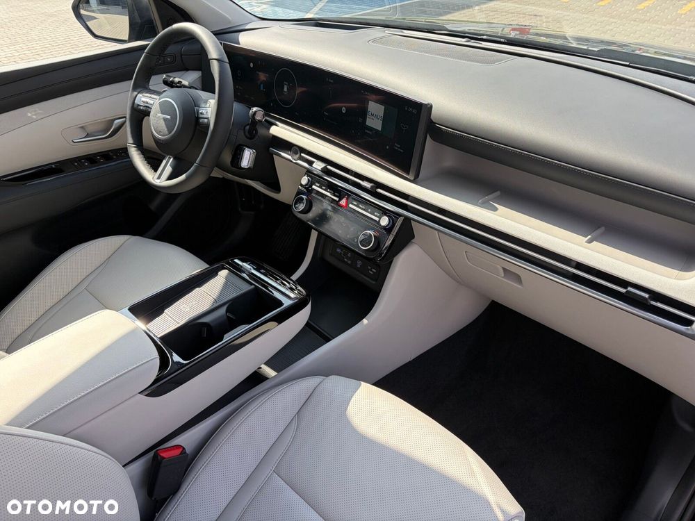 Hyundai Tucson - 13