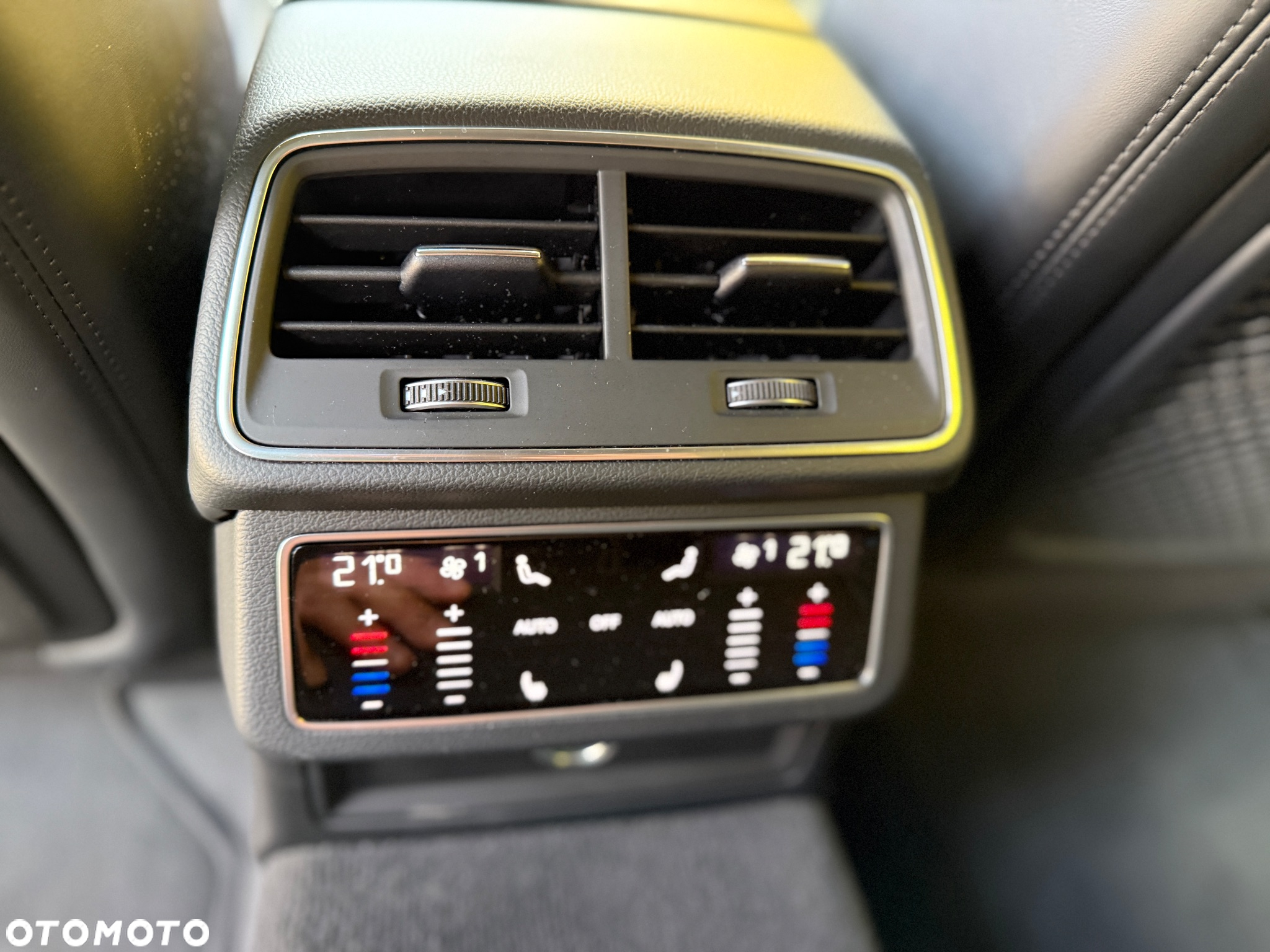 Audi A6 Avant 55 TFSI quattro S tronic sport - 40
