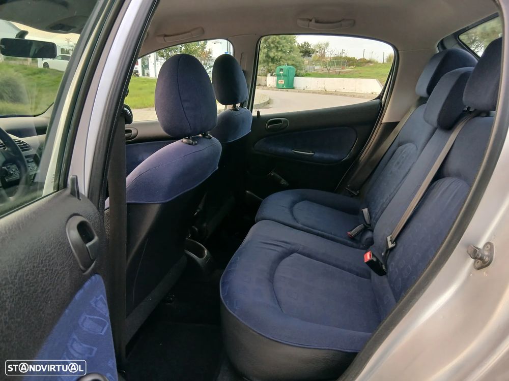 Peugeot 206 - 6
