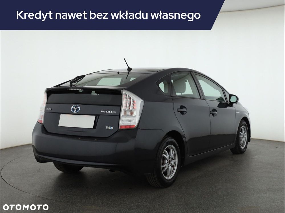 Toyota Prius - 7