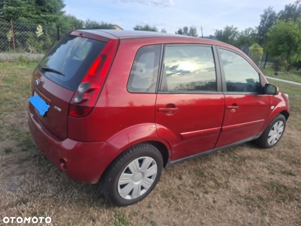 Ford Fiesta 1.4 TDCI - 6