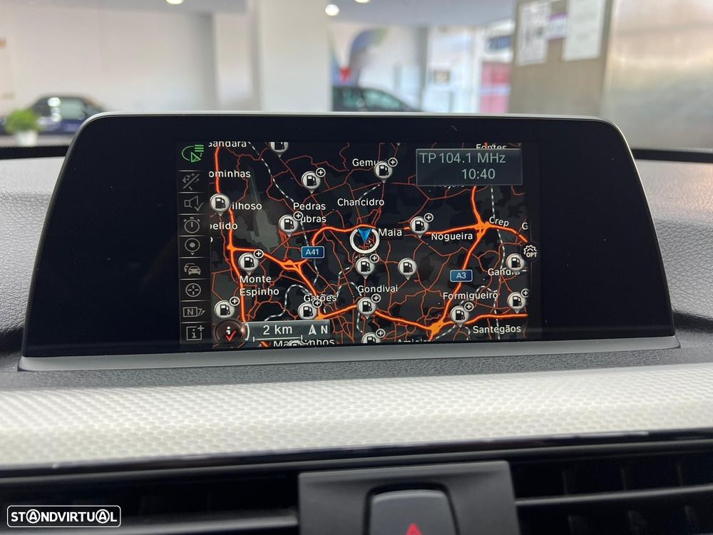 BMW 318 d Pack M Auto - 26