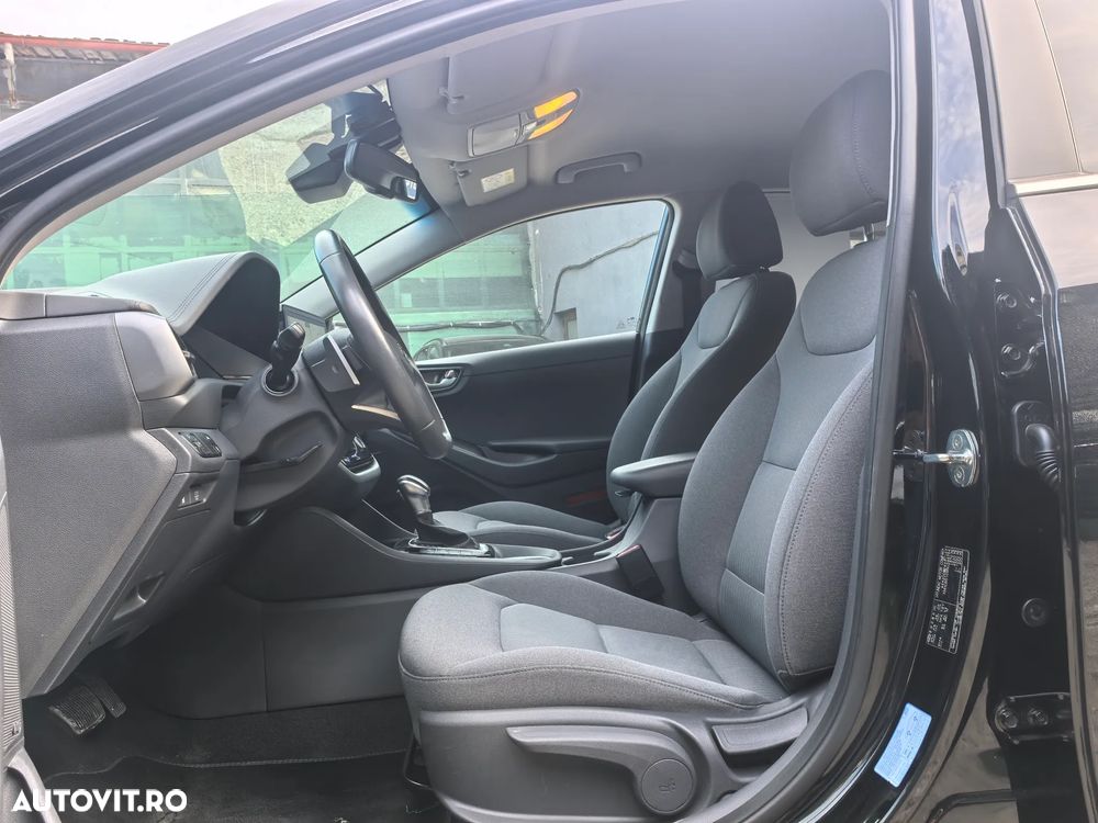 Hyundai IONIQ 1.6 GDI Style - 11