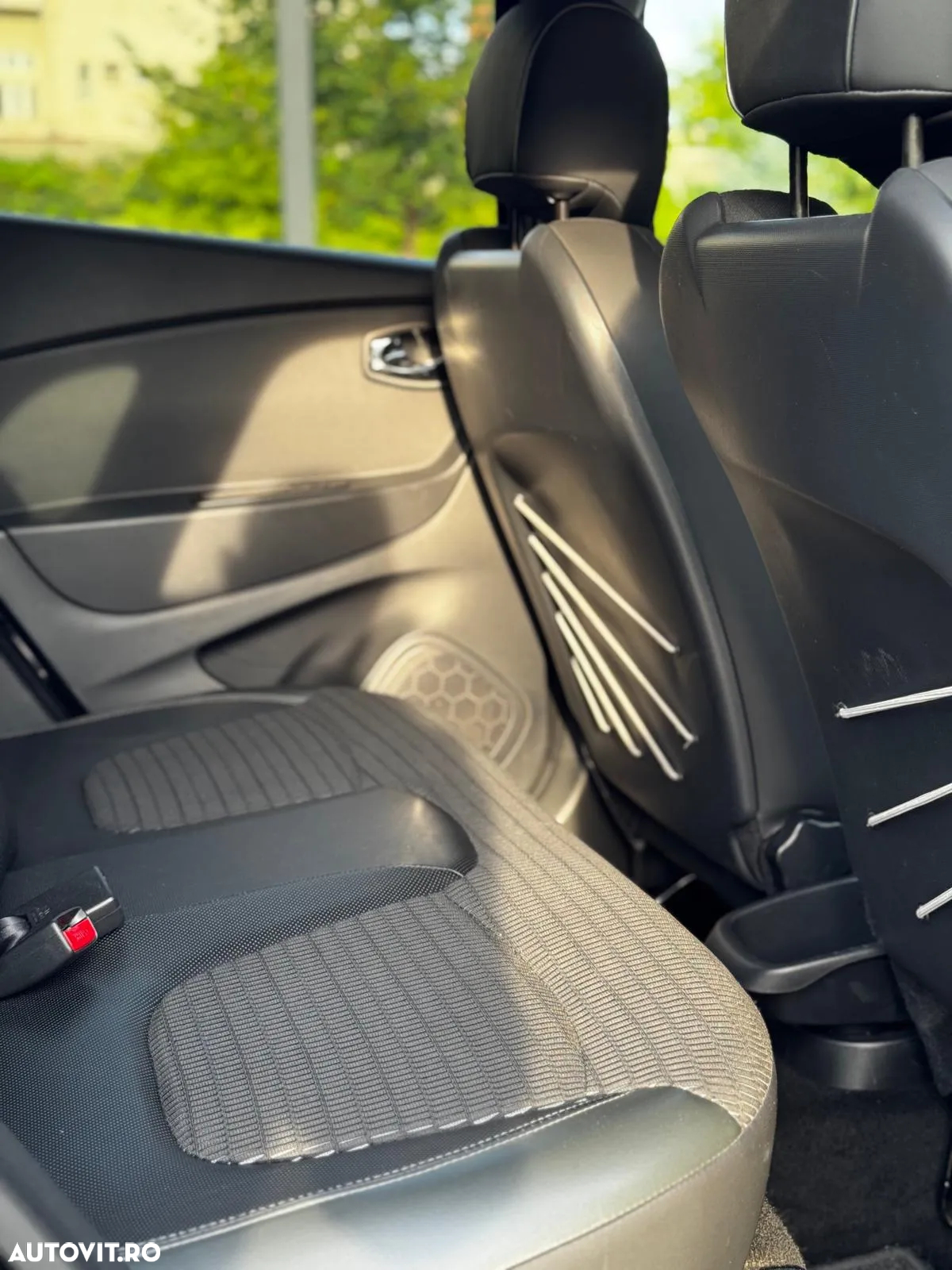 Renault Captur ENERGY dCi 110 Start&Stop Intens - 14