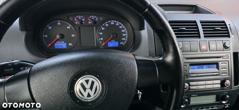 Volkswagen Polo - 7