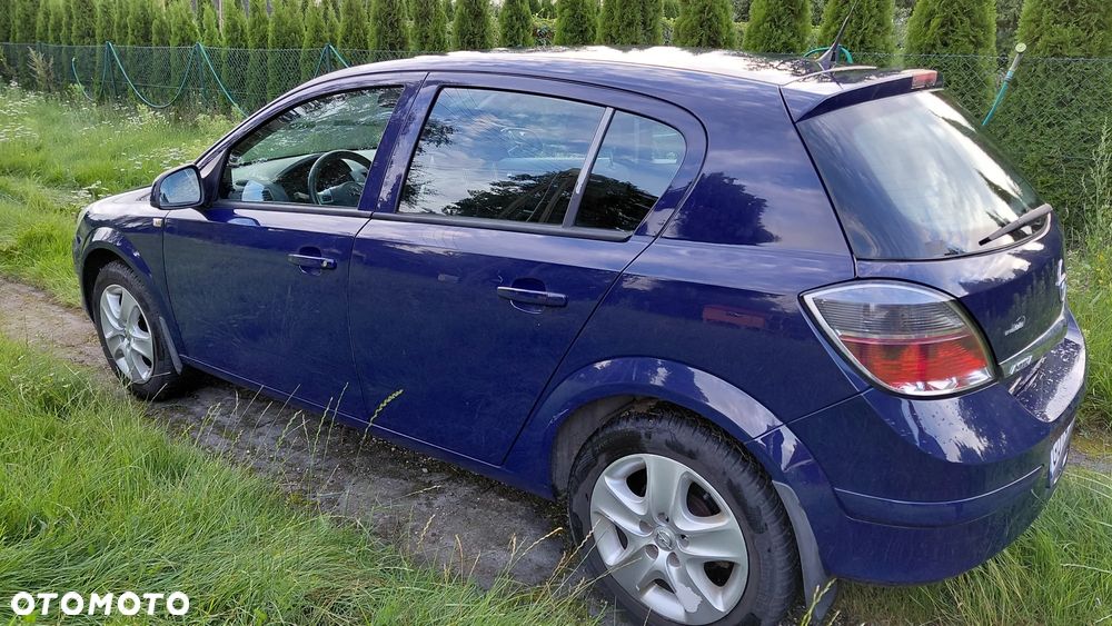 Opel Astra 1.6 - 4