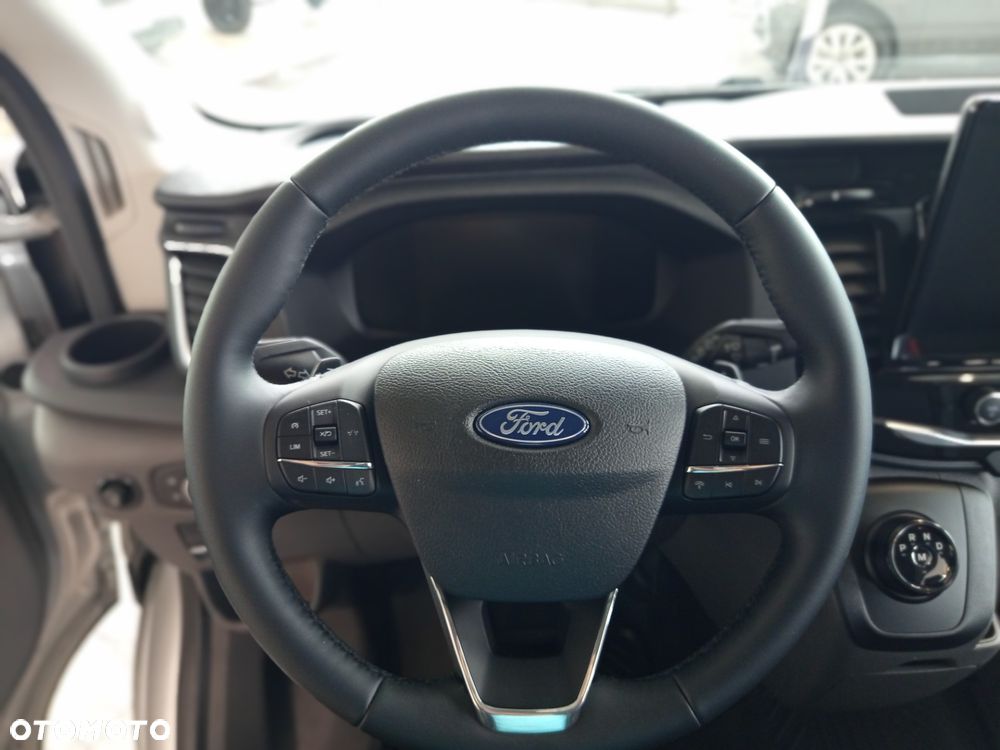 Ford Transit - 16