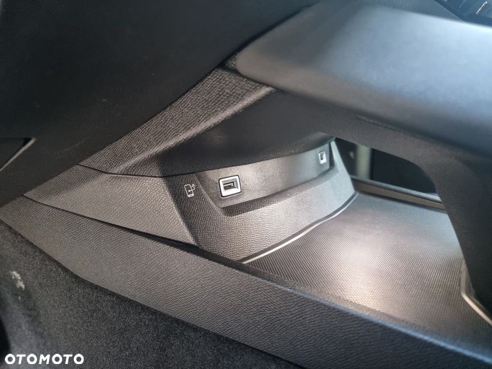 Peugeot 508 1.5 BlueHDi Allure Pack S&S EAT8 - 36