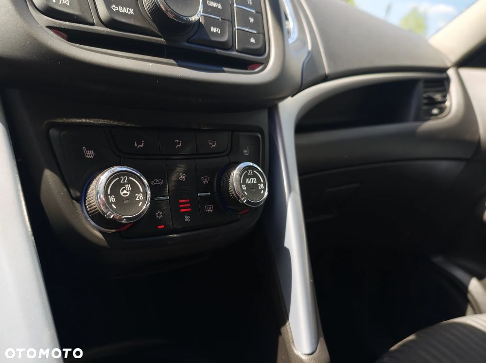 Opel Zafira 1.4 Turbo Edition - 29