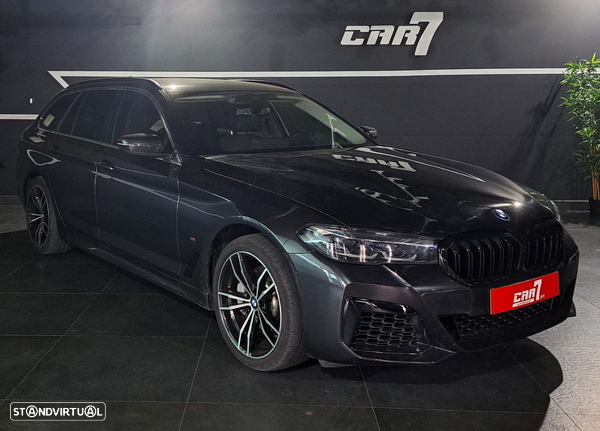 BMW 530 e Pack Desportivo M