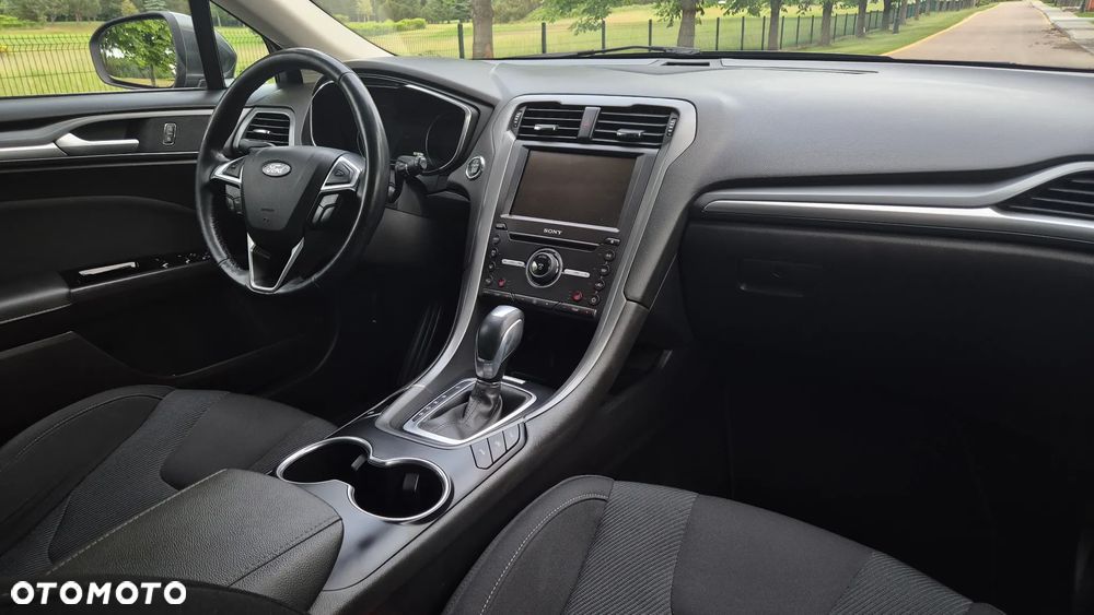 Ford Mondeo - 14