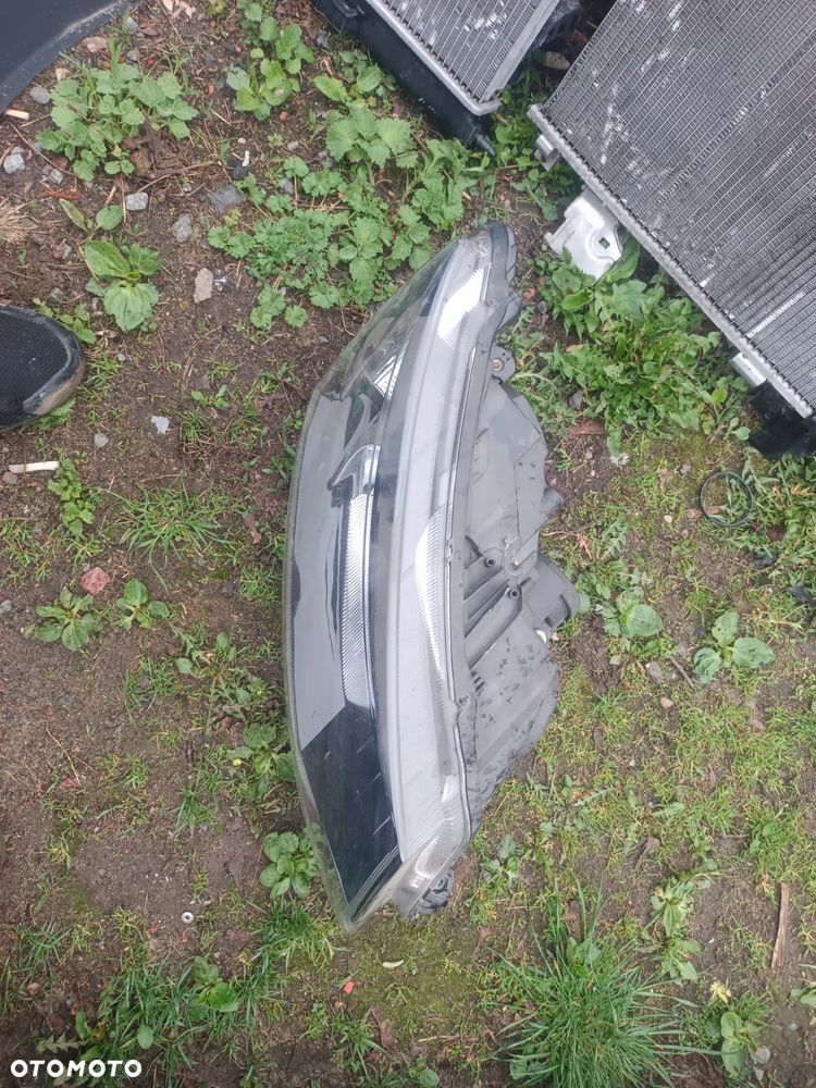 Fabia 3 lift lampa prawa przód przednia - 2