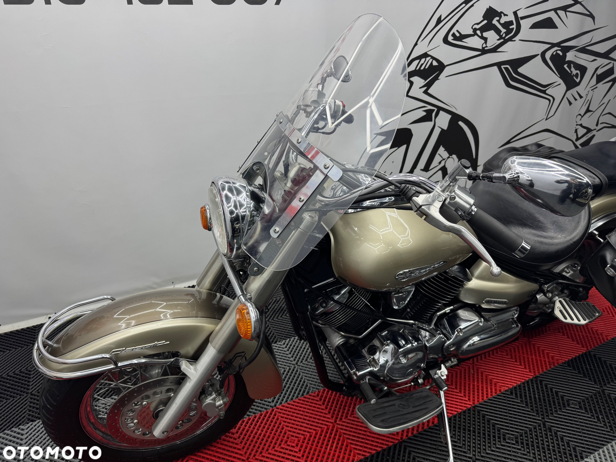 Yamaha XVS - 11
