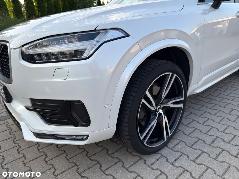Volvo XC 90 D5 AWD Geartronic RDesign - 11