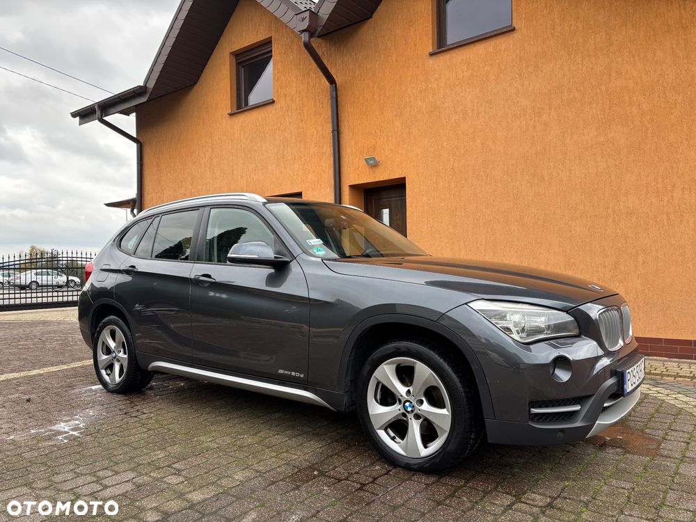 BMW X1 sDrive20d EfficientDynamics Edition xLine - 2