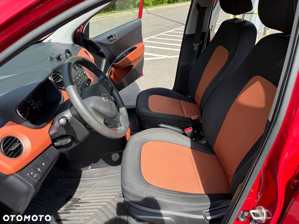 Hyundai i10 - 16