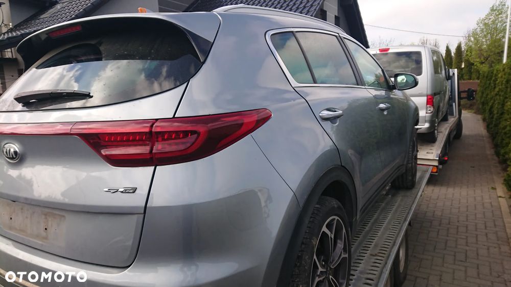 Kia Sportage 1.6 CRDI AWD GT LINE - 22