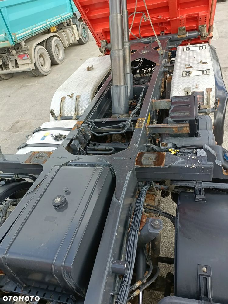 Scania G410 8x4 Meiller Kipper + Bordmatik/ Klima - 18