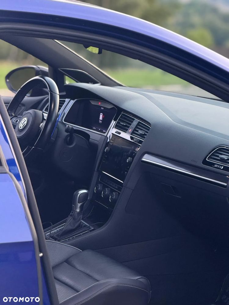 Volkswagen Golf R 4Motion BlueMotion Technology DSG - 27