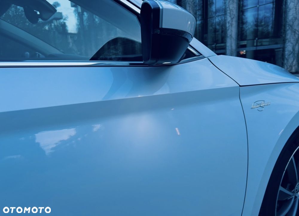 Skoda Superb 2.0 TDI L&K DSG - 11