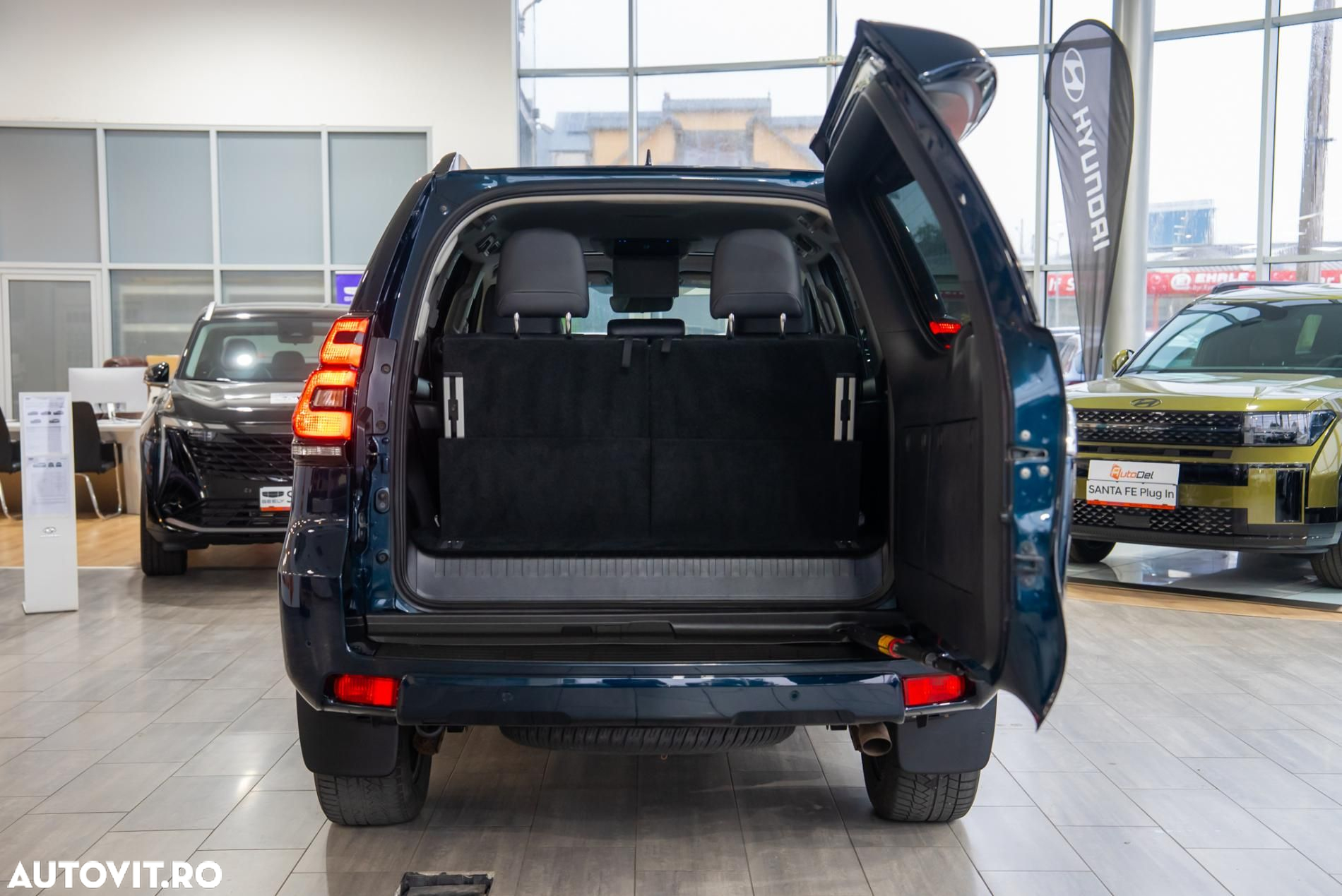 Toyota Land Cruiser 2.8 D-4D Automatik Executive - 24