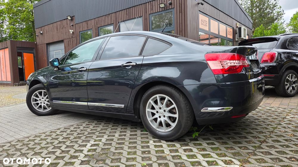 Citroën C5 2.0 16V Confort - 4