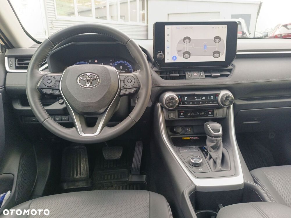Toyota RAV4 - 11