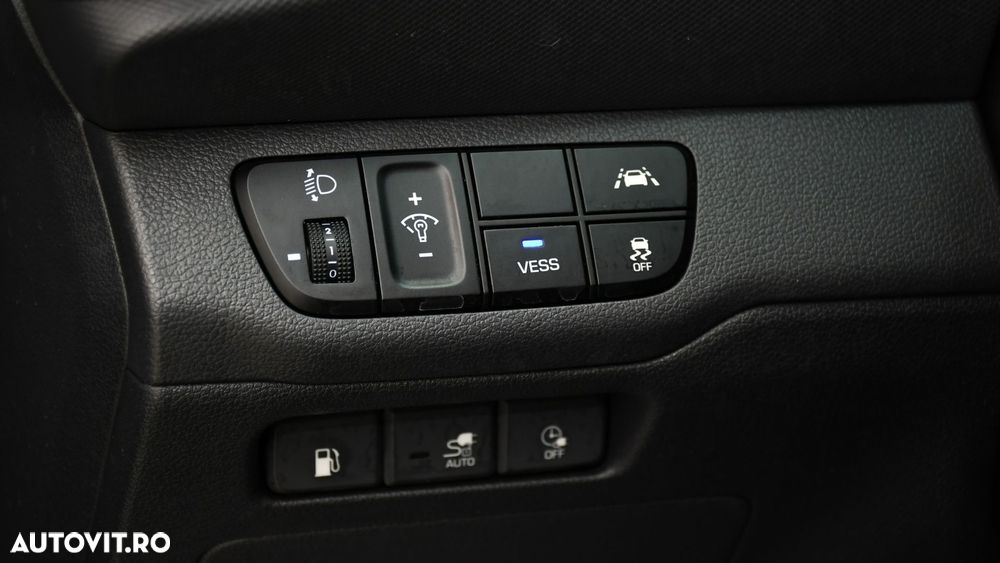 Hyundai IONIQ Plug-in-Hybrid 1.6 GDI Style - 23