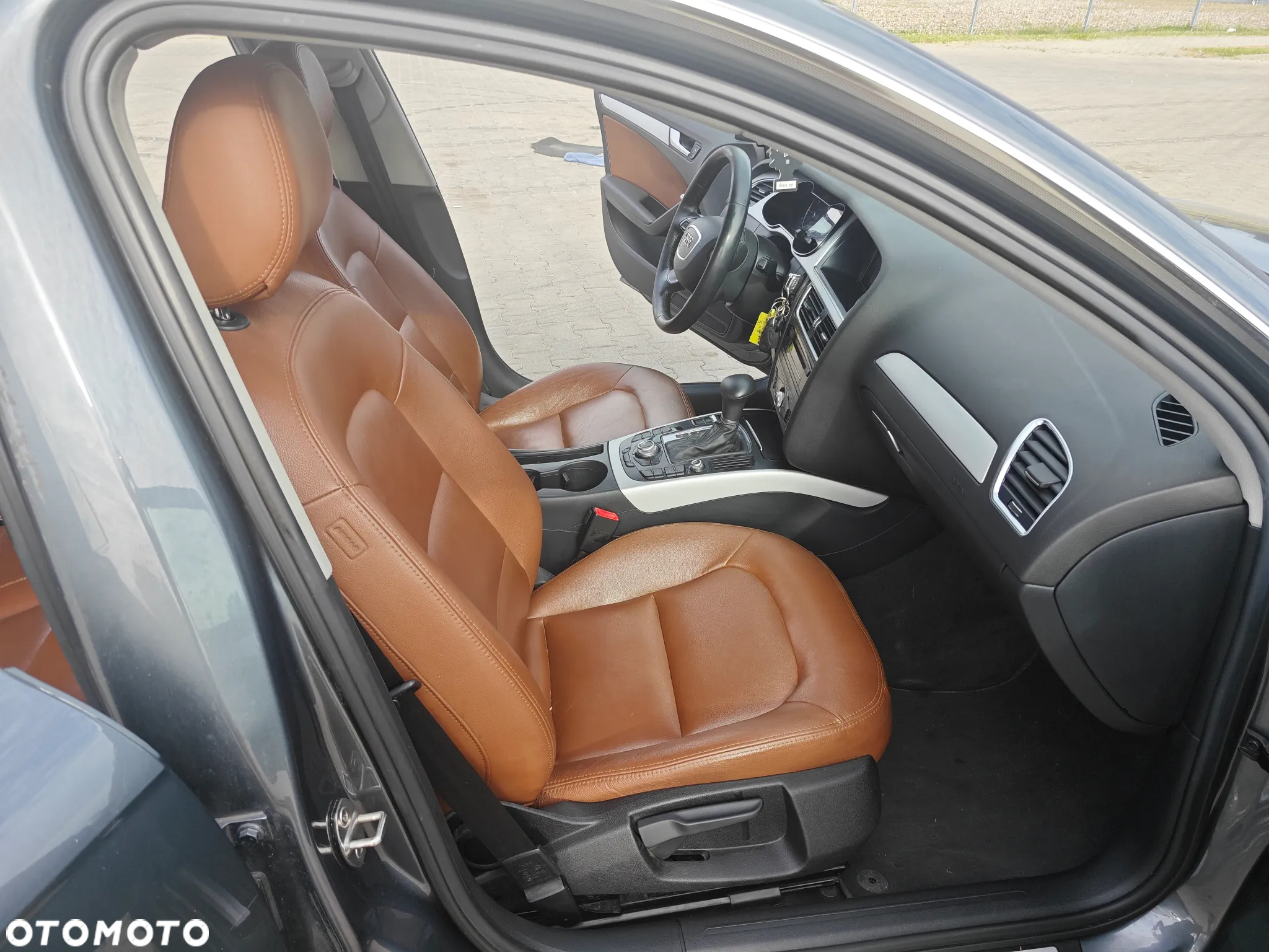 Audi A4 2.0 TDI S tronic - 10