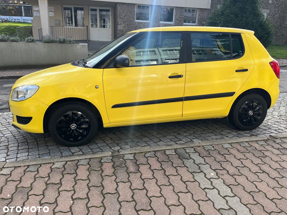 Skoda Fabia 1.2 HTP - 4