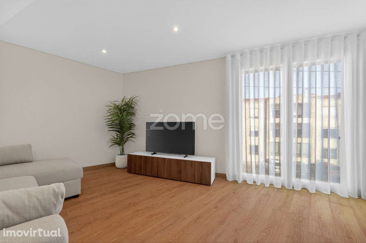 T2 em Sesimbra com vista para o Castelo - Grande imagem: 4/58