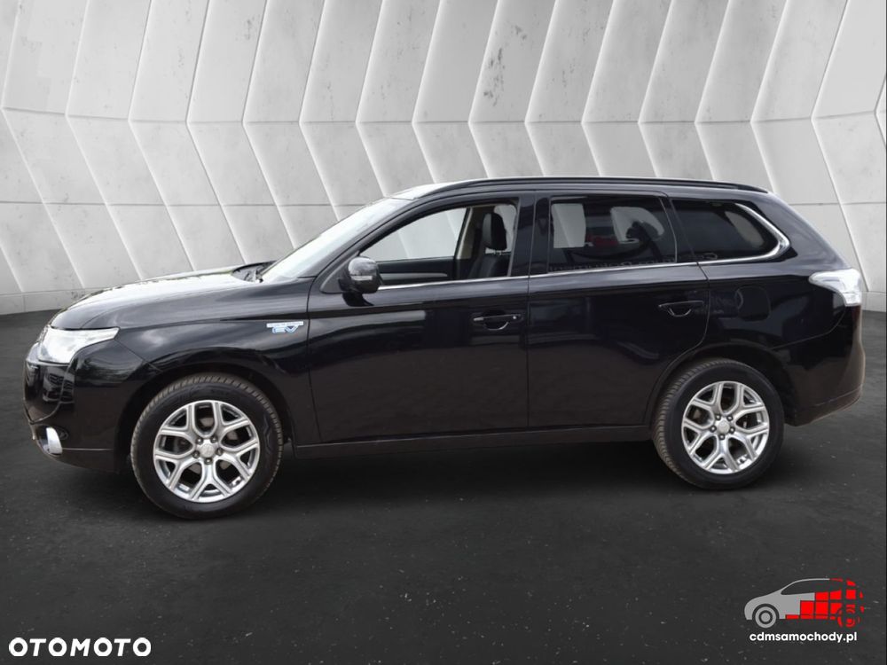 Mitsubishi Outlander - 7