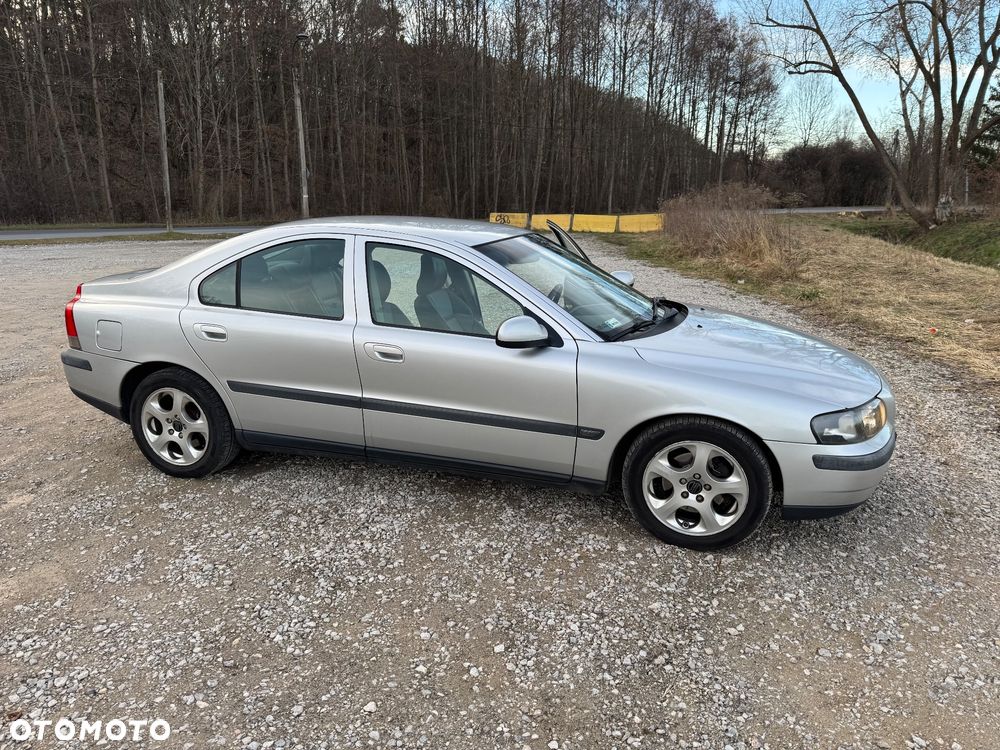 Volvo S60 2.4 D - 3