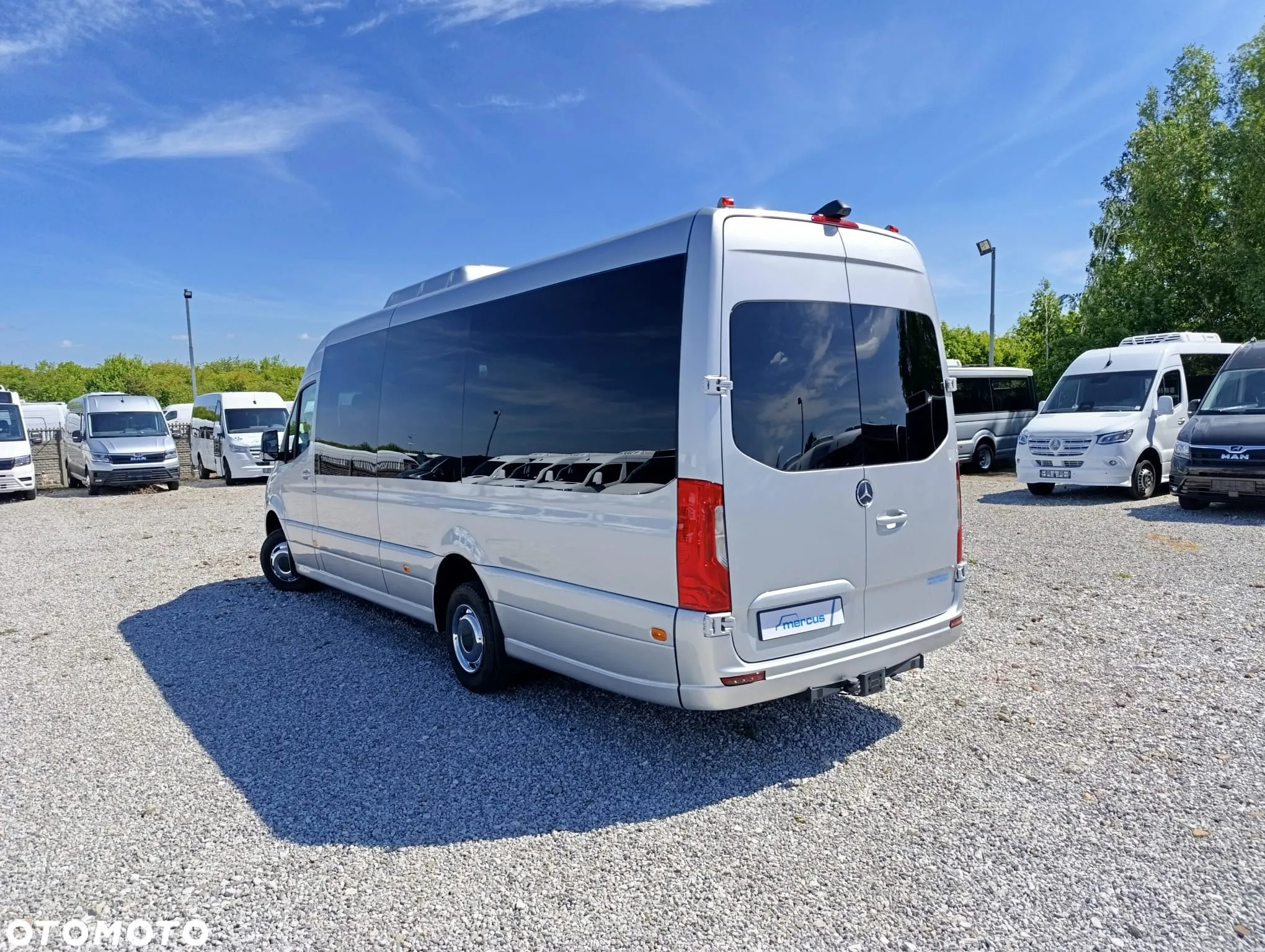 Mercedes-Benz Sprinter 517 - 7
