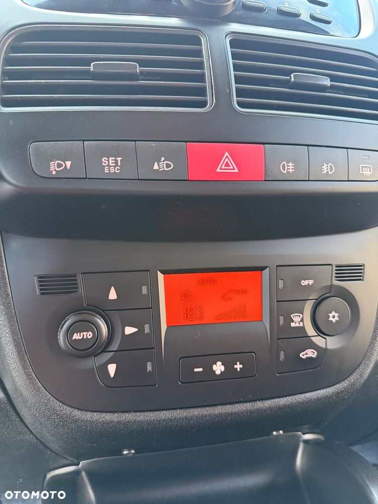 Fiat Doblo 1.6 16V Multijet Start&Stopp Dynamic - 15