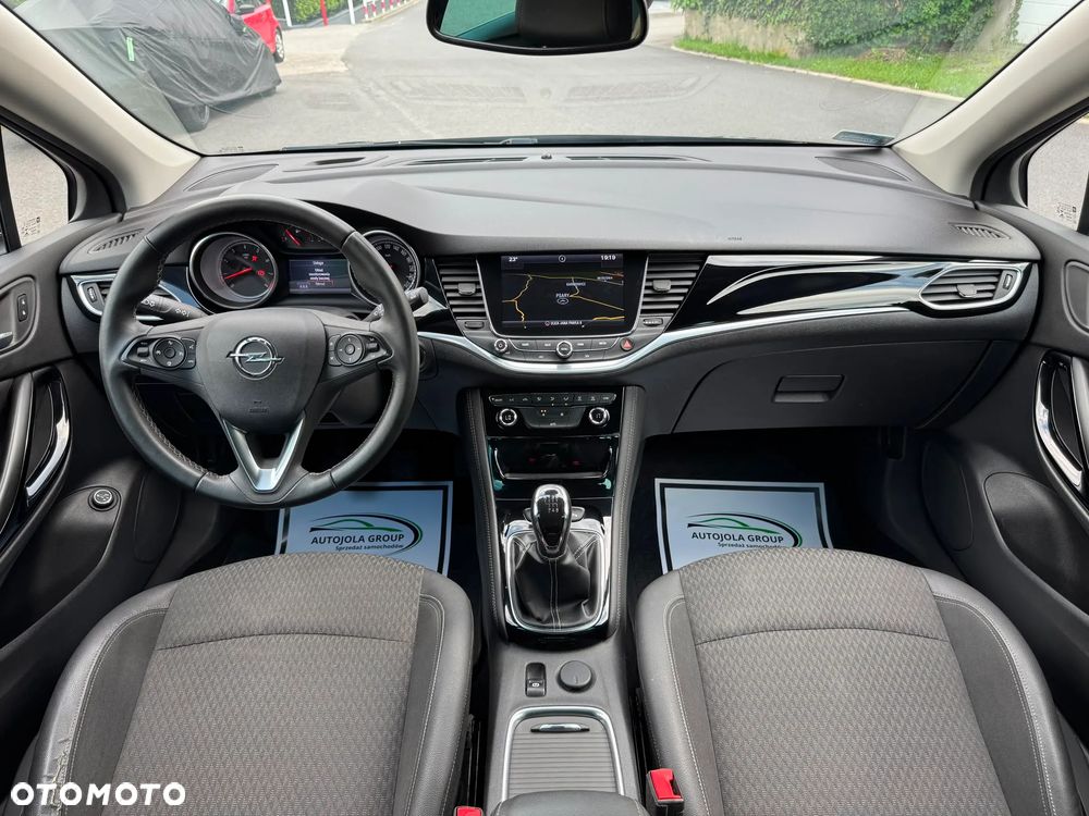 Opel Astra 1.4 T Dynamic S&S - 11